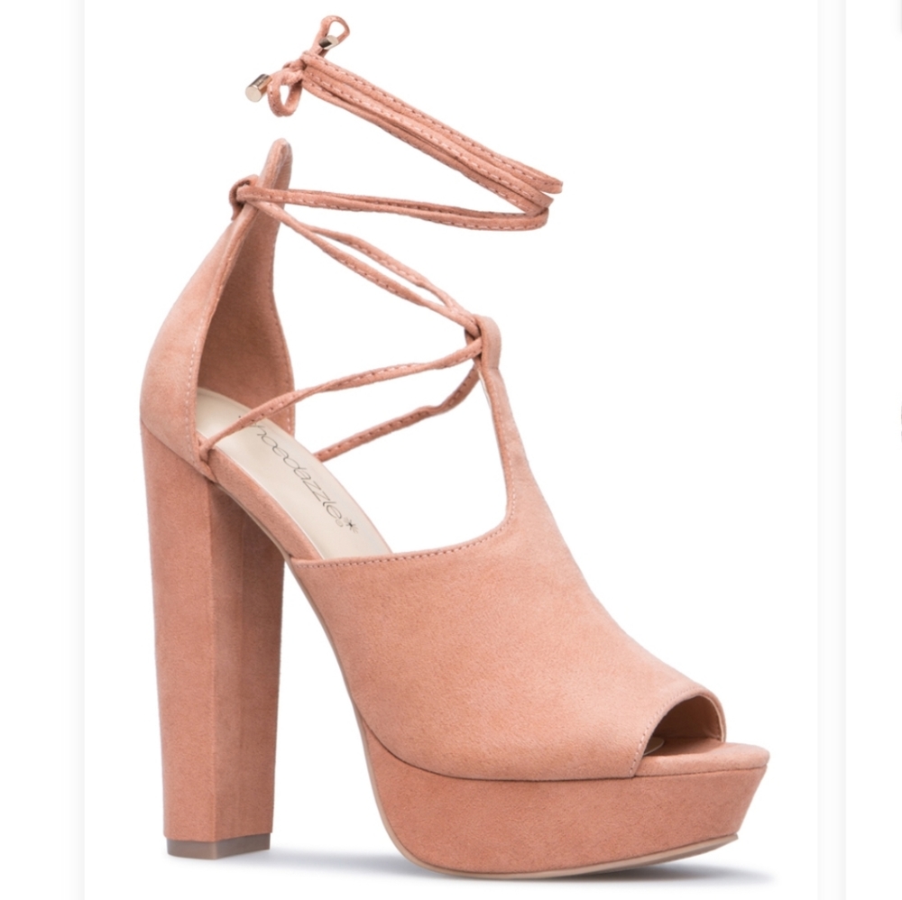 Shoedazzle Marlena Chunky Heel